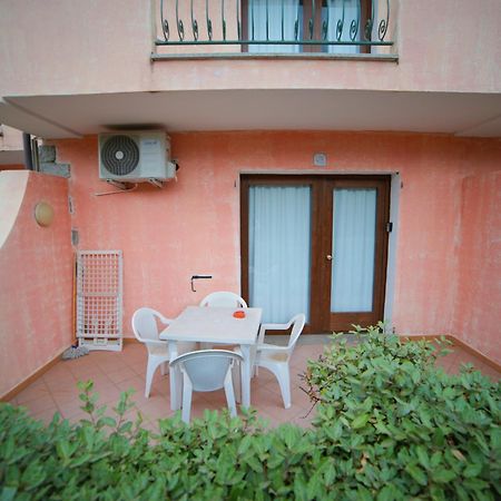 Aparthotel Il Borgo Di Badesi Zewnętrze zdjęcie