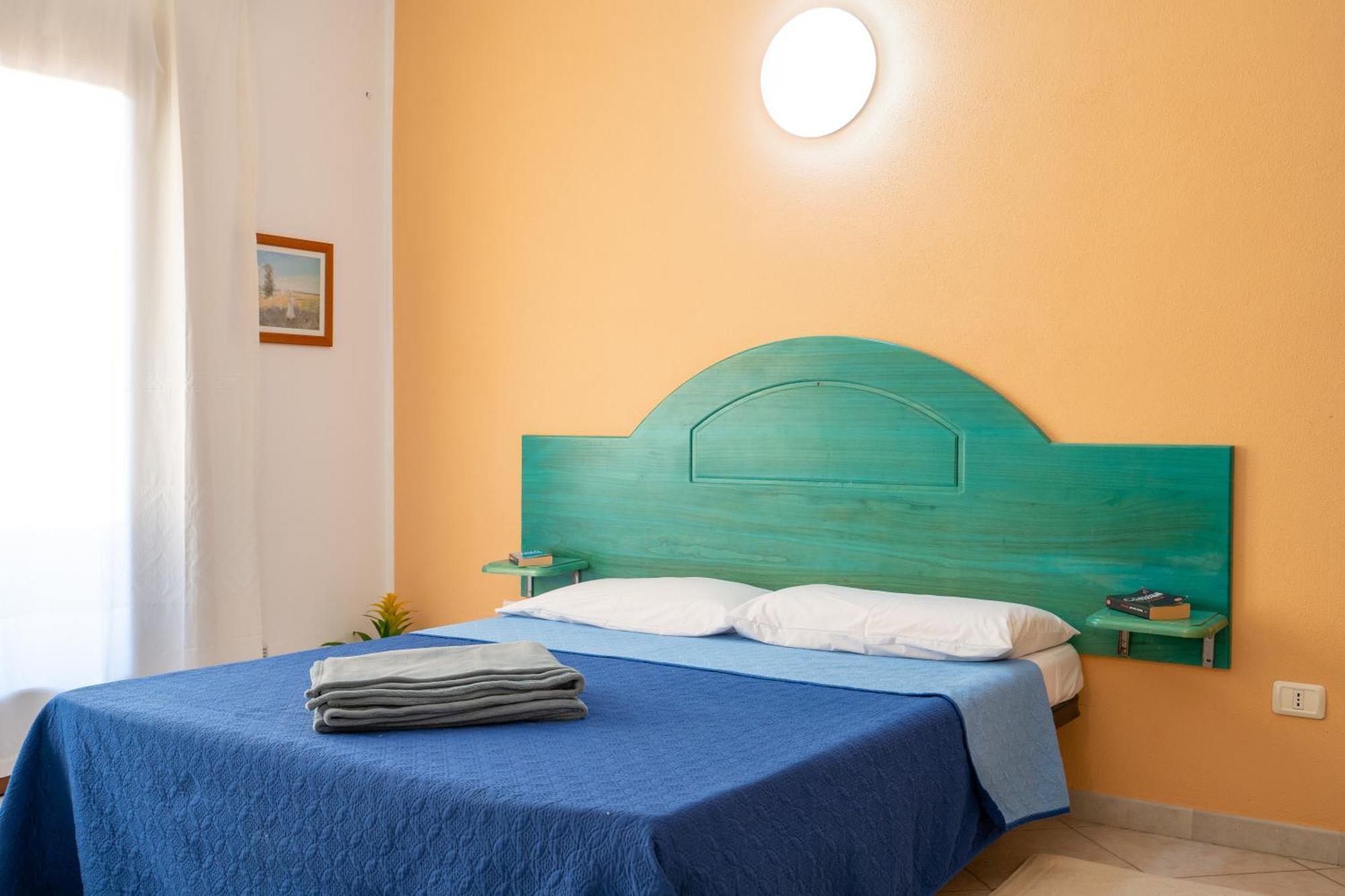 Aparthotel Il Borgo Di Badesi Zewnętrze zdjęcie