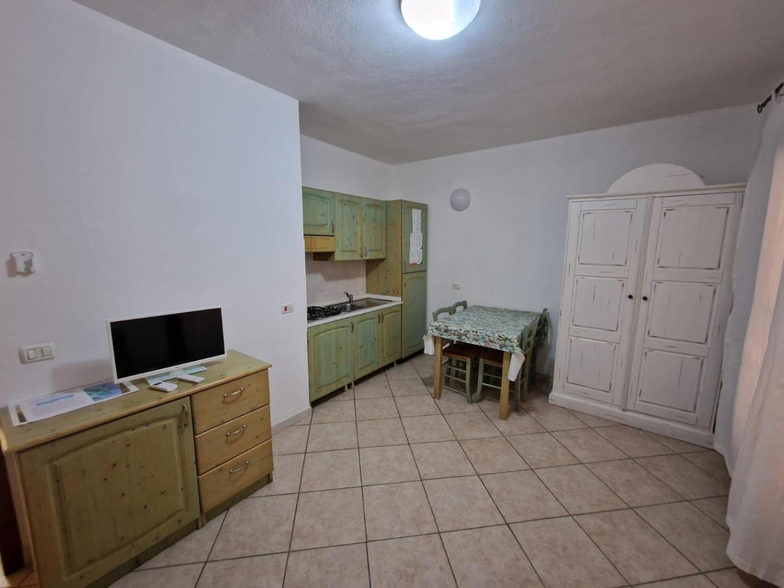 Aparthotel Il Borgo Di Badesi Zewnętrze zdjęcie