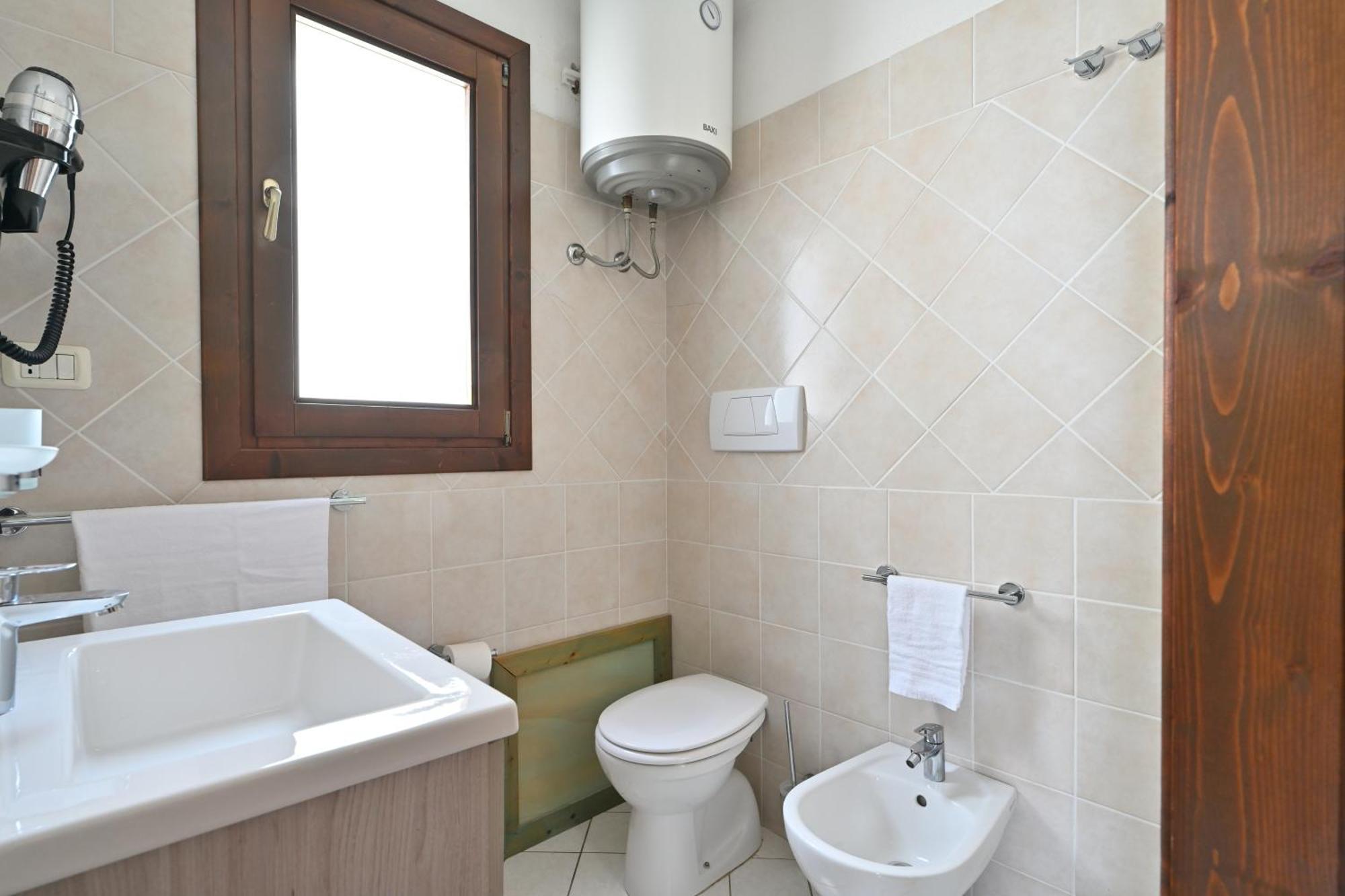 Aparthotel Il Borgo Di Badesi Zewnętrze zdjęcie